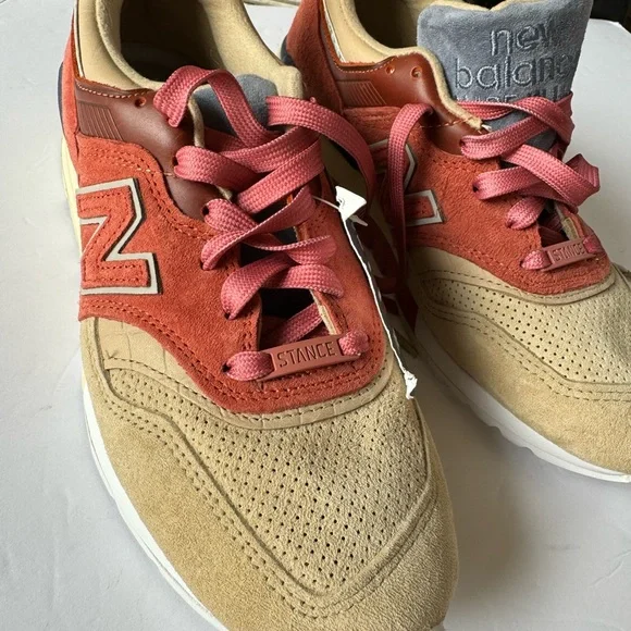 NWT New Balance 997 Sneakers - Picture 3 of 13